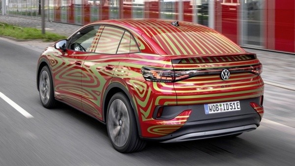Volkswagen планирует представить ID.5 GTX: кроссовер получит «начинку» от «заряженного» ID.4