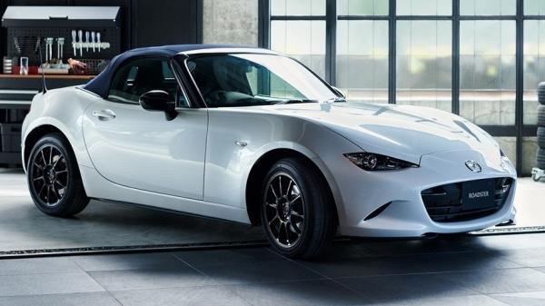 Mazda обновила «двухдверку» MX-5 и добавила ей новую лёгкую версию