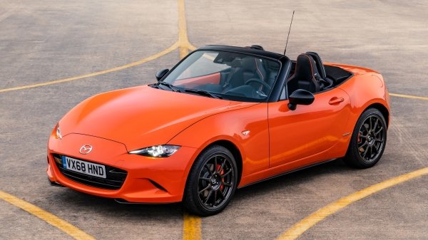 Mazda определилась с будущим MX-5: спорткар сохранит классическую компоновку