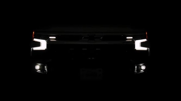 Chevrolet готовит экстремальный Silverado ZR2 Bison: пикап показался в видеотизере