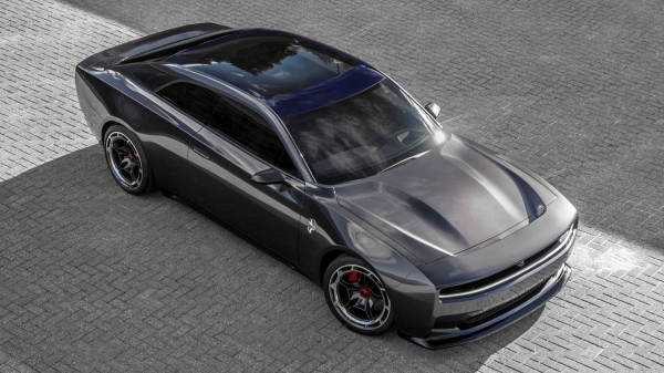 Электрический Dodge Charger Daytona SRT: полный привод, рывки и акустический выхлоп