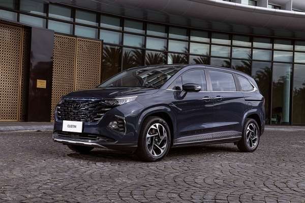 Непопулярный минивэн Hyundai Custo вышел на новый рынок под другим именем