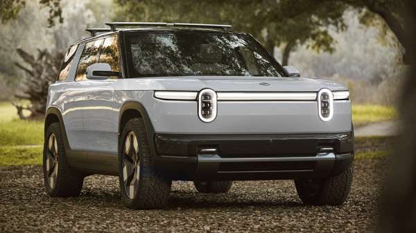 Rivian представил кроссовер R2, а также пару новых моделей начального уровня – R3 и R3X