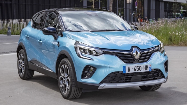 Renault хочет обыграть новый Mitsubishi ASX: первое изображение посвежевшего Каптюра